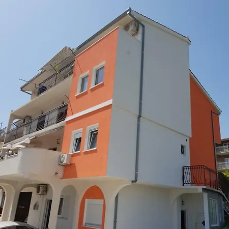 Studio Apartman Nena شقة سبليت